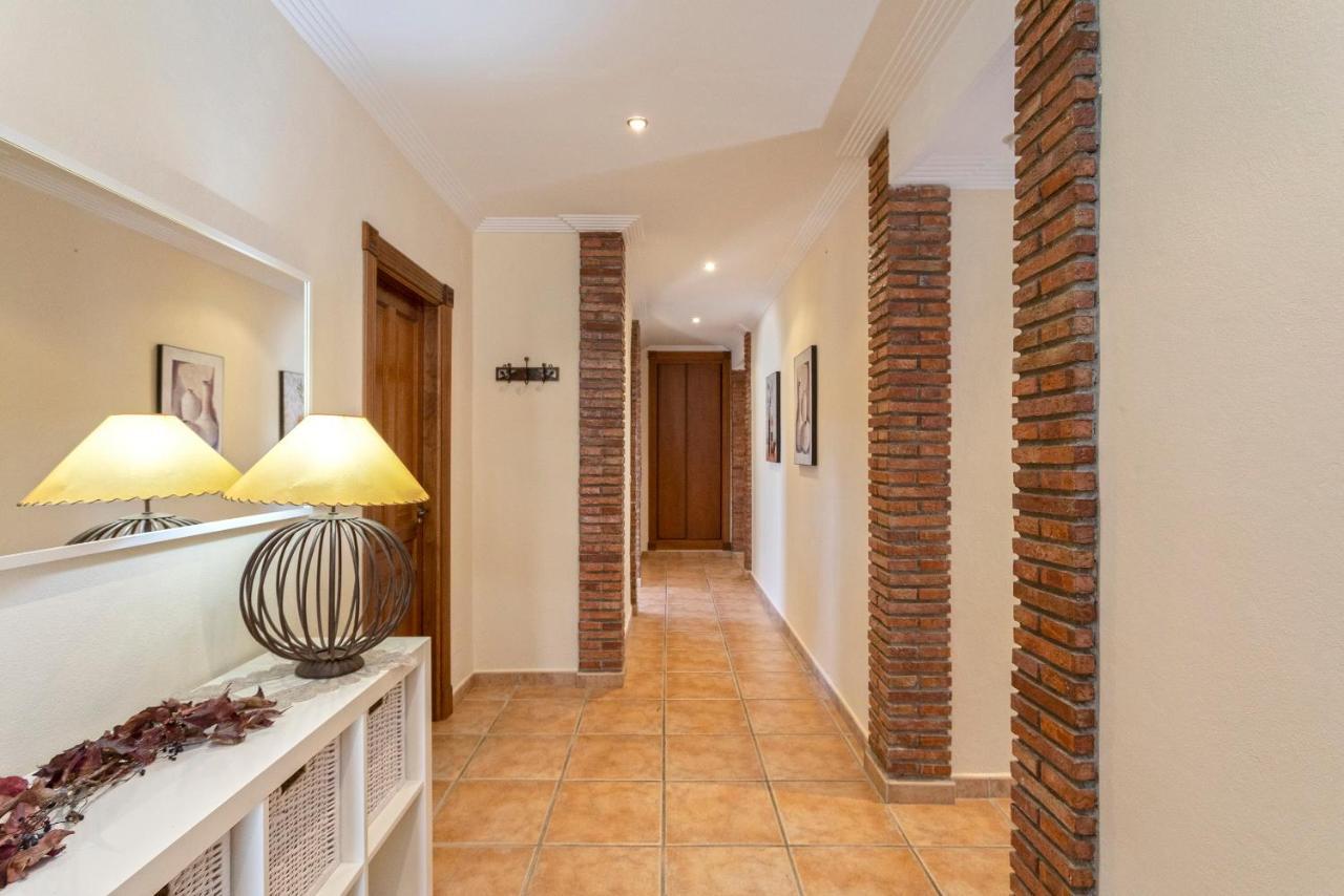 Casa Del Valle Con Piscina Privada Villa Alcaucin Luaran gambar