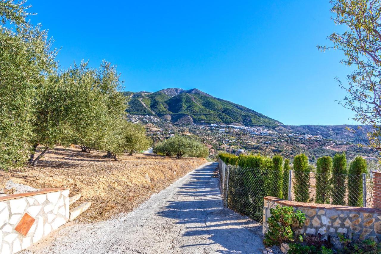 Casa Del Valle Con Piscina Privada Villa Alcaucin Luaran gambar