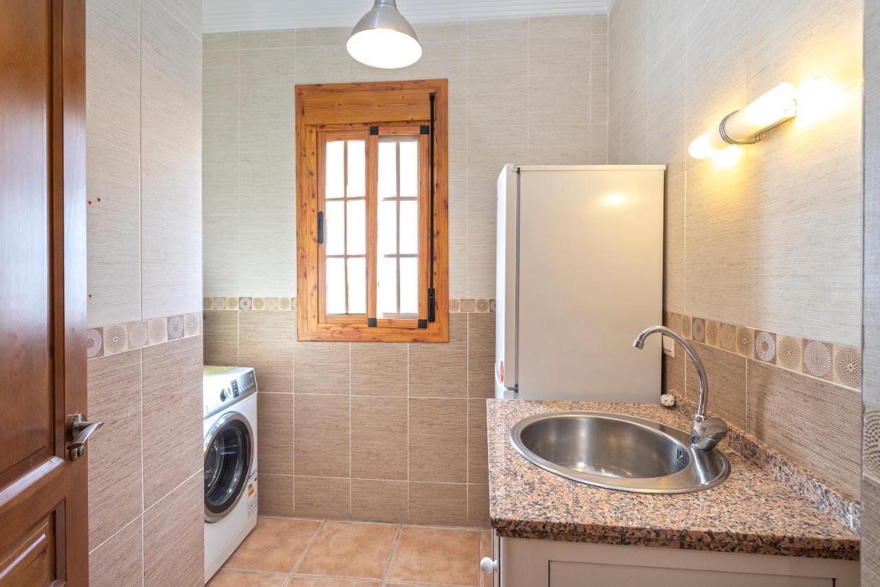 Casa Del Valle Con Piscina Privada Villa Alcaucin Luaran gambar