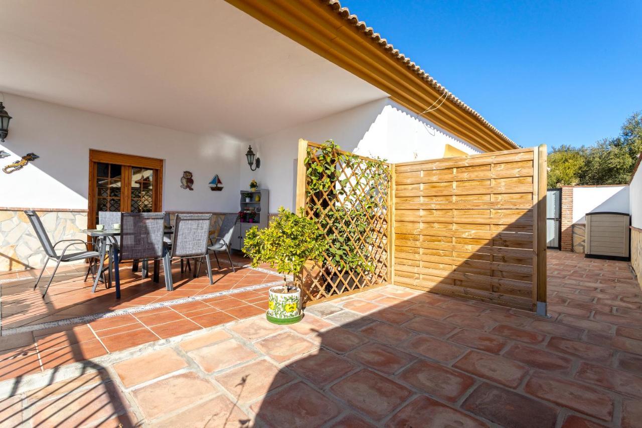 Casa Del Valle Con Piscina Privada Villa Alcaucin Luaran gambar